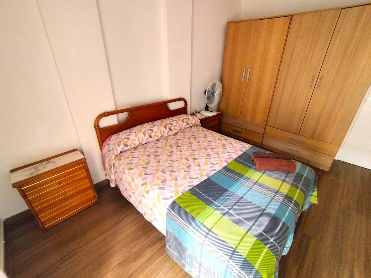 Sunny Flat With Huge Terrace! Close Downtown! Alicante Exterior photo